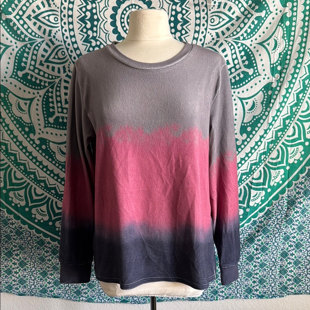 Gradient Pink and Gray Women's Top